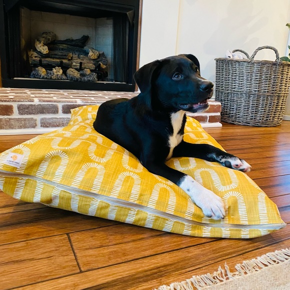 Large Dog Bed Cover. Fits Labs. Standard doodles, dogs up to 85lbs. - Picture 5 of 6